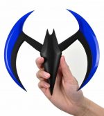 Batarang Blue With Ligths Replica 20 Cm Batman Bey